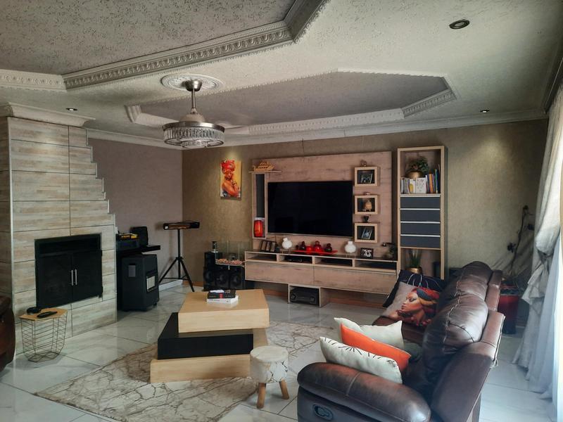 4 Bedroom Property for Sale in Daleside Gauteng