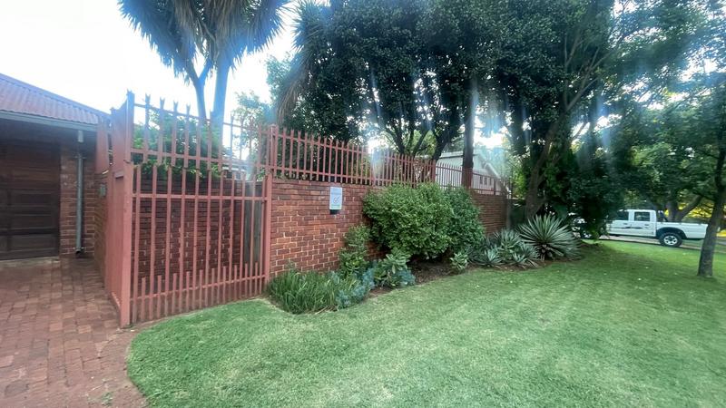 To Let 1 Bedroom Property for Rent in Brooklyn Gauteng