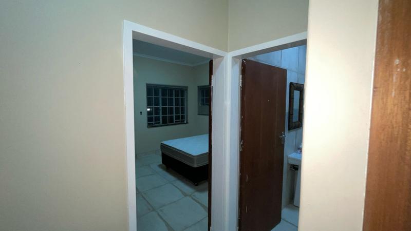 To Let 1 Bedroom Property for Rent in Brooklyn Gauteng
