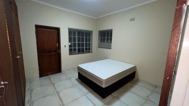 To Let 1 Bedroom Property for Rent in Brooklyn Gauteng