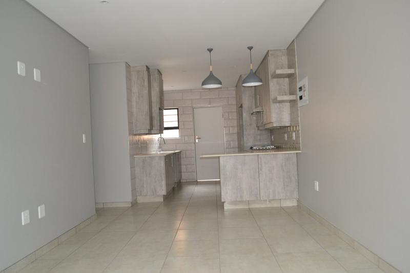 To Let 3 Bedroom Property for Rent in Kenmare Gauteng