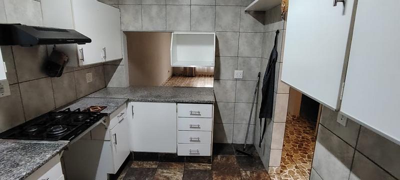 2 Bedroom Property for Sale in Silverfields Gauteng
