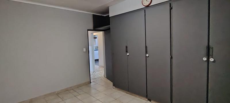 2 Bedroom Property for Sale in Silverfields Gauteng