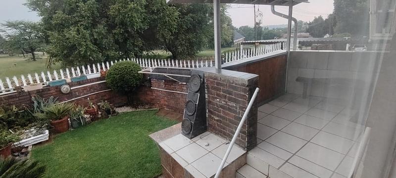 2 Bedroom Property for Sale in Silverfields Gauteng