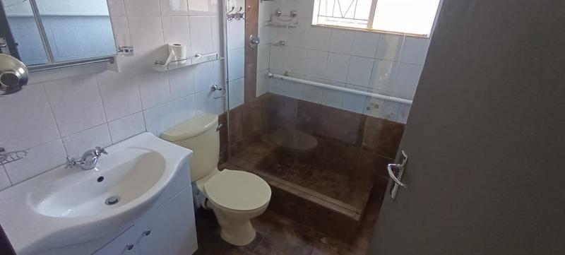To Let 2 Bedroom Property for Rent in Silverfields Gauteng