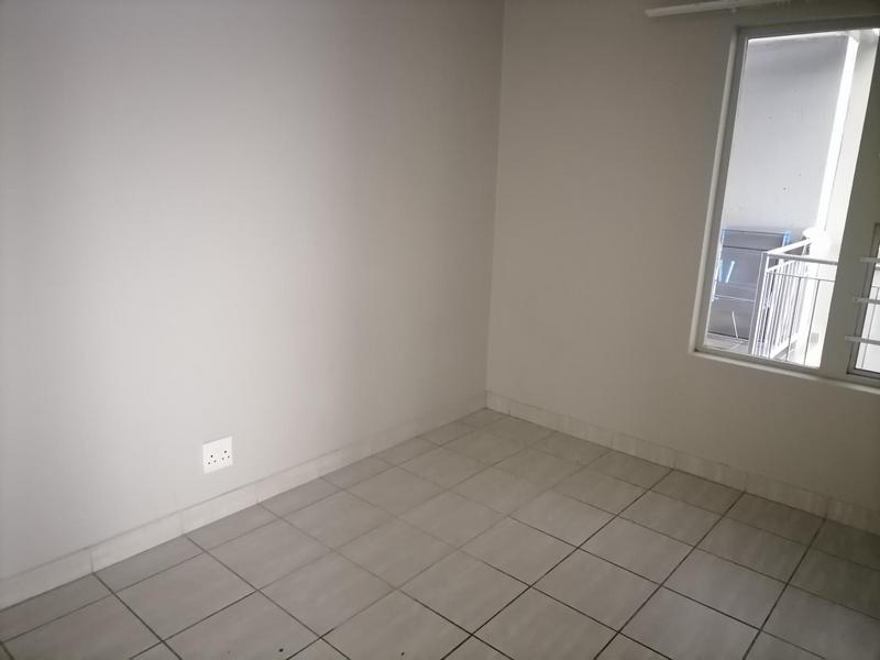 To Let 2 Bedroom Property for Rent in Die Hoewes Gauteng