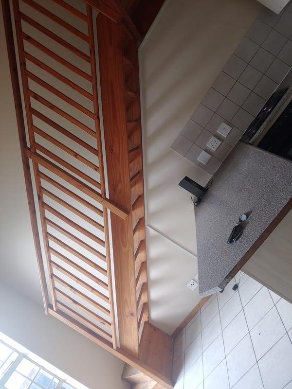 2 Bedroom Property for Sale in Grand Central Gauteng