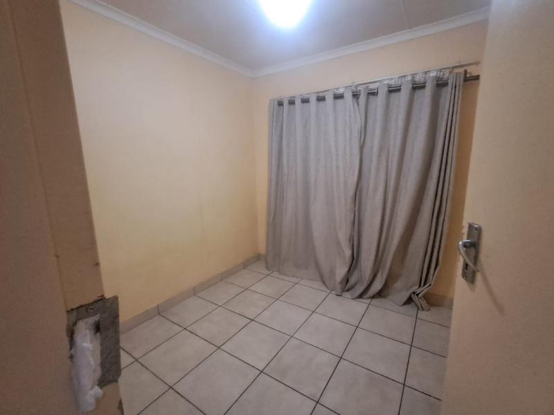 To Let 3 Bedroom Property for Rent in Karenpark Gauteng