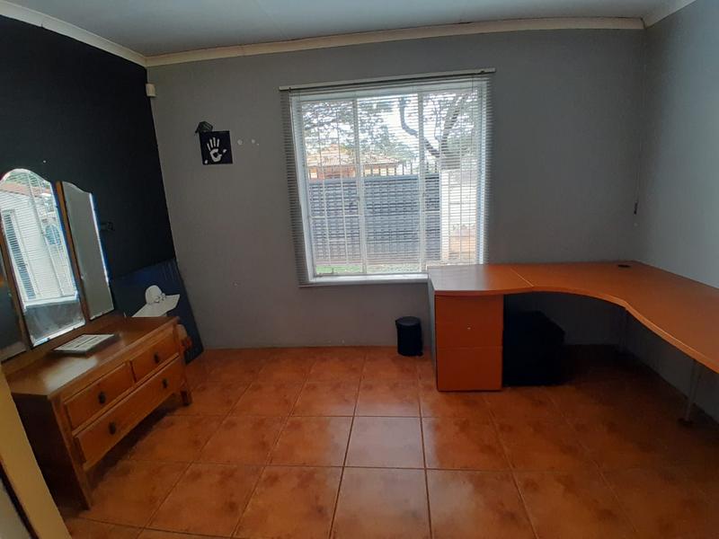 3 Bedroom Property for Sale in Eloffsdal Gauteng