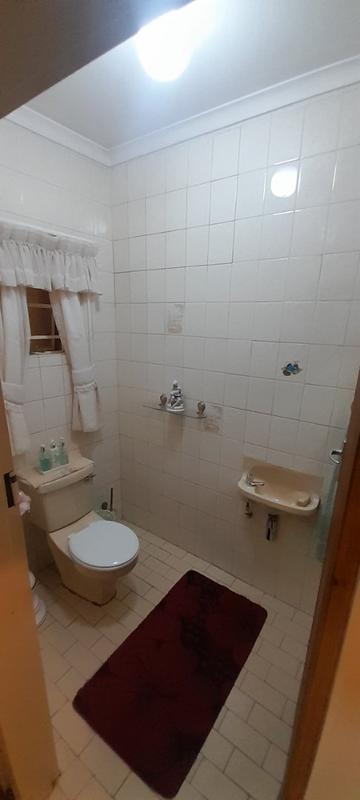 6 Bedroom Property for Sale in Florauna Gauteng