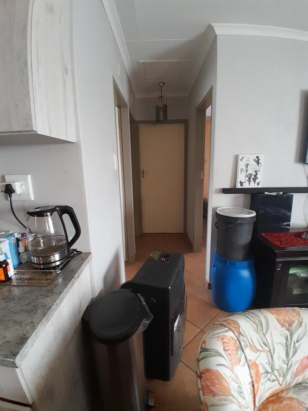 2 Bedroom Property for Sale in Lotus Gardens Gauteng