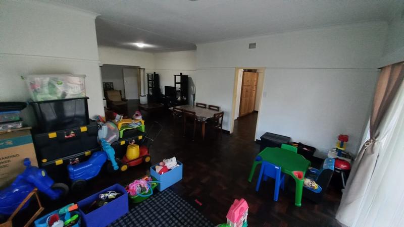 4 Bedroom Property for Sale in Pretoria Gardens Gauteng