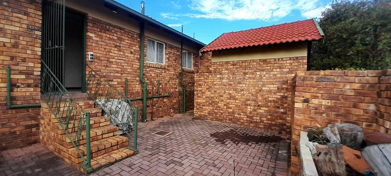 3 Bedroom Property for Sale in Suiderberg Gauteng