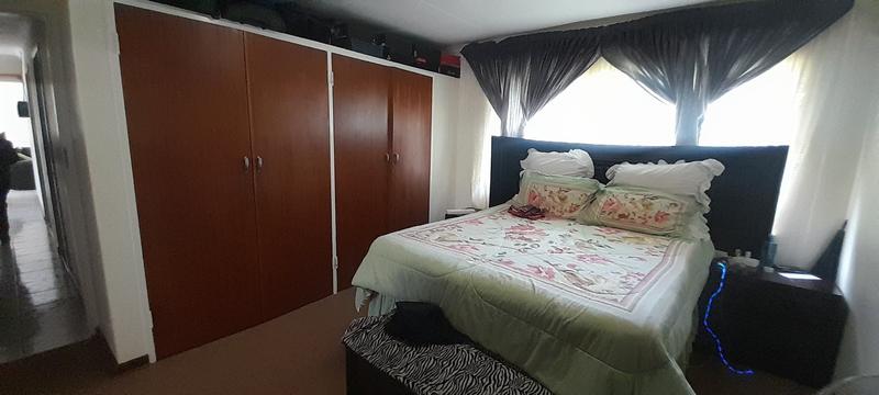 3 Bedroom Property for Sale in Suiderberg Gauteng