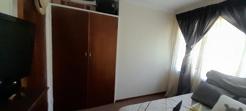 3 Bedroom Property for Sale in Suiderberg Gauteng