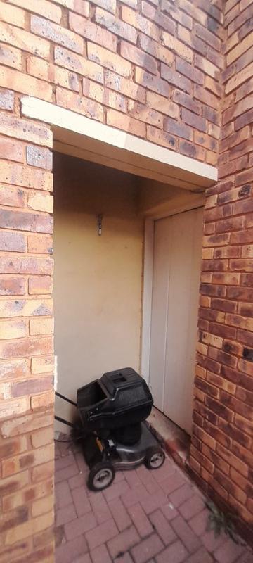 3 Bedroom Property for Sale in Suiderberg Gauteng