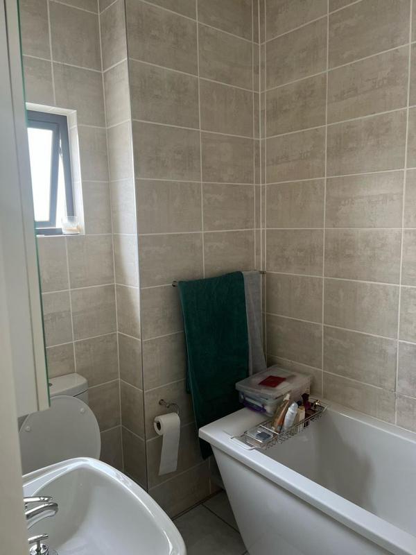To Let 2 Bedroom Property for Rent in Linbro Park Gauteng