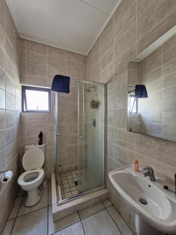 To Let 2 Bedroom Property for Rent in Linbro Park Gauteng