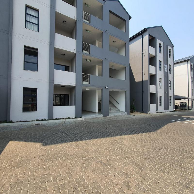 To Let 2 Bedroom Property for Rent in Midridge Park Gauteng