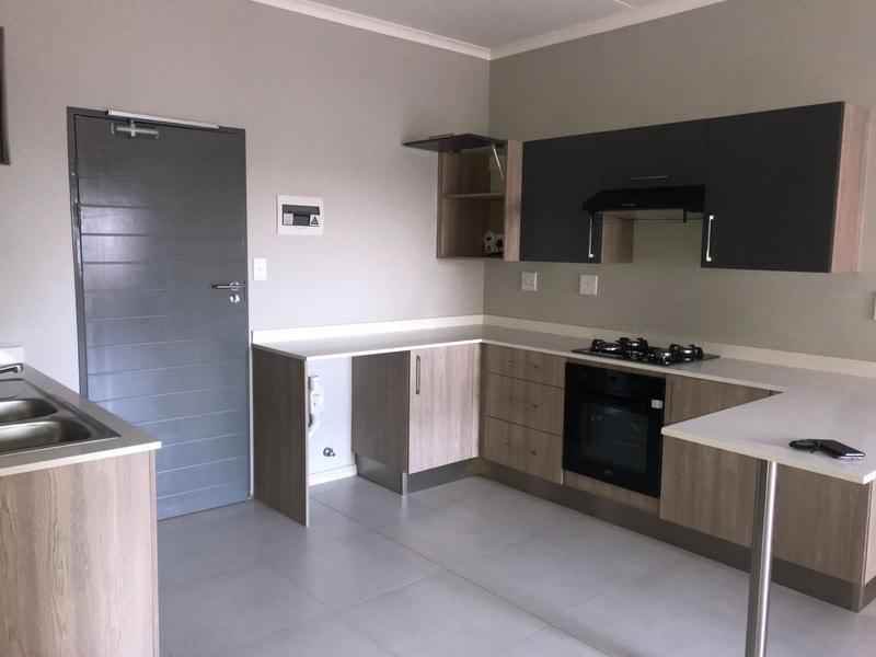 To Let 2 Bedroom Property for Rent in Midridge Park Gauteng