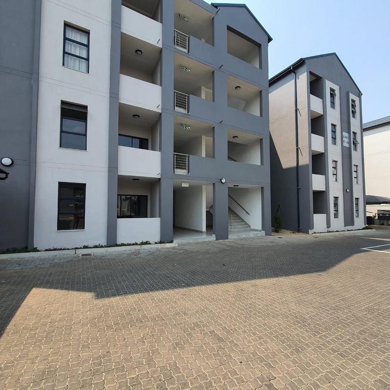 To Let 2 Bedroom Property for Rent in Midridge Park Gauteng