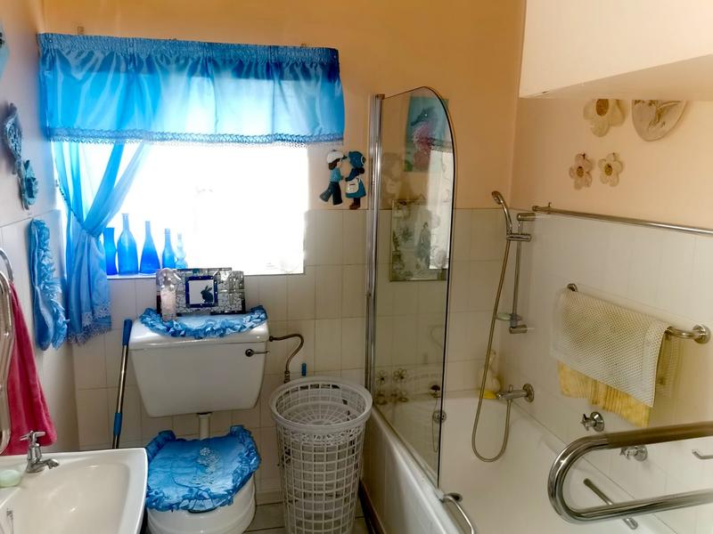 2 Bedroom Property for Sale in Casseldale Gauteng