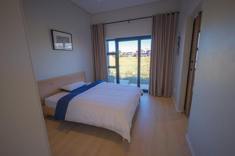 5 Bedroom Property for Sale in Copperleaf Estate Gauteng