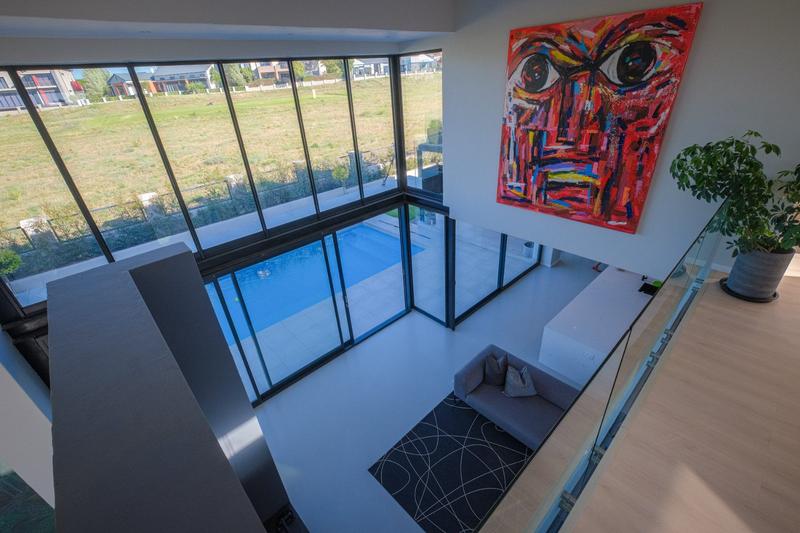 5 Bedroom Property for Sale in Copperleaf Estate Gauteng
