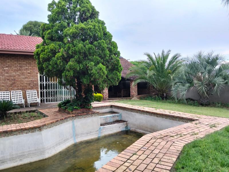 4 Bedroom Property for Sale in Norkem Park Gauteng