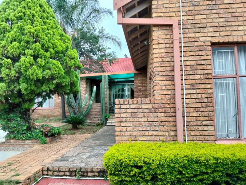 4 Bedroom Property for Sale in Norkem Park Gauteng