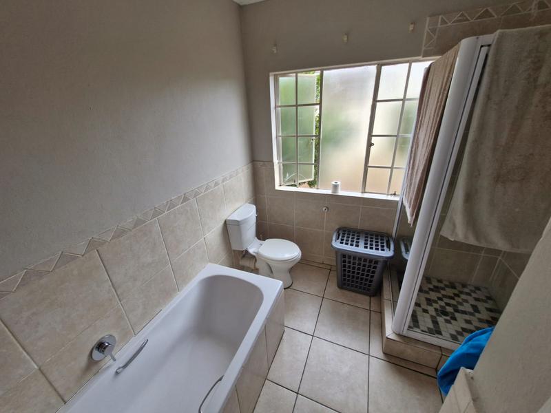3 Bedroom Property for Sale in Kosmosdal Gauteng