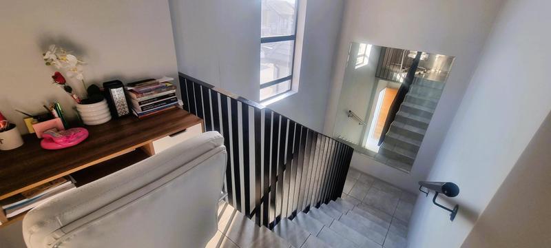 3 Bedroom Property for Sale in Amberfield Gauteng