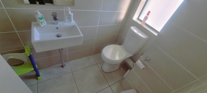 3 Bedroom Property for Sale in Amberfield Gauteng