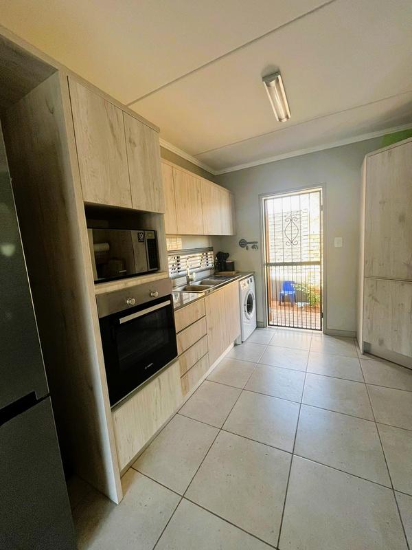 3 Bedroom Property for Sale in Amberfield Gauteng