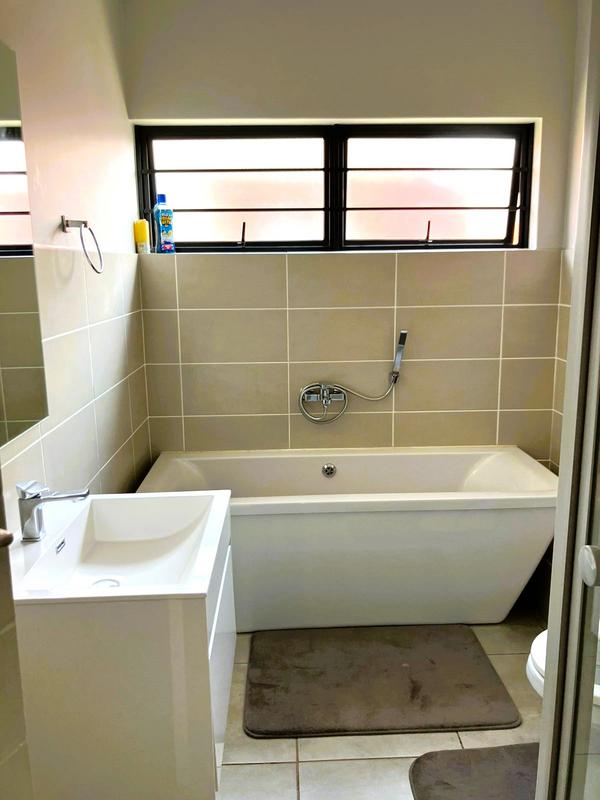 3 Bedroom Property for Sale in Amberfield Gauteng