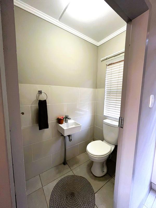 3 Bedroom Property for Sale in Amberfield Gauteng