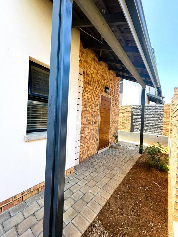 3 Bedroom Property for Sale in Amberfield Gauteng