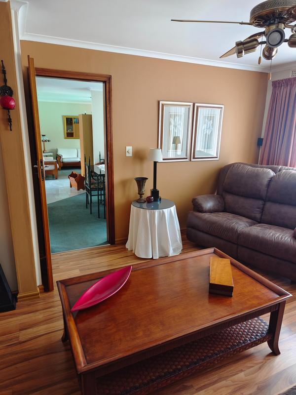 3 Bedroom Property for Sale in Klippoortje Gauteng
