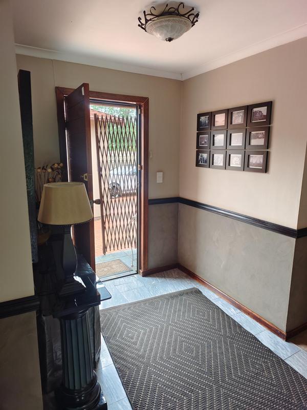 3 Bedroom Property for Sale in Klippoortje Gauteng