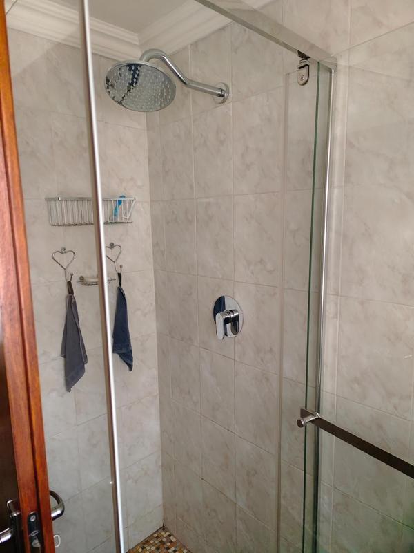 3 Bedroom Property for Sale in Klippoortje Gauteng