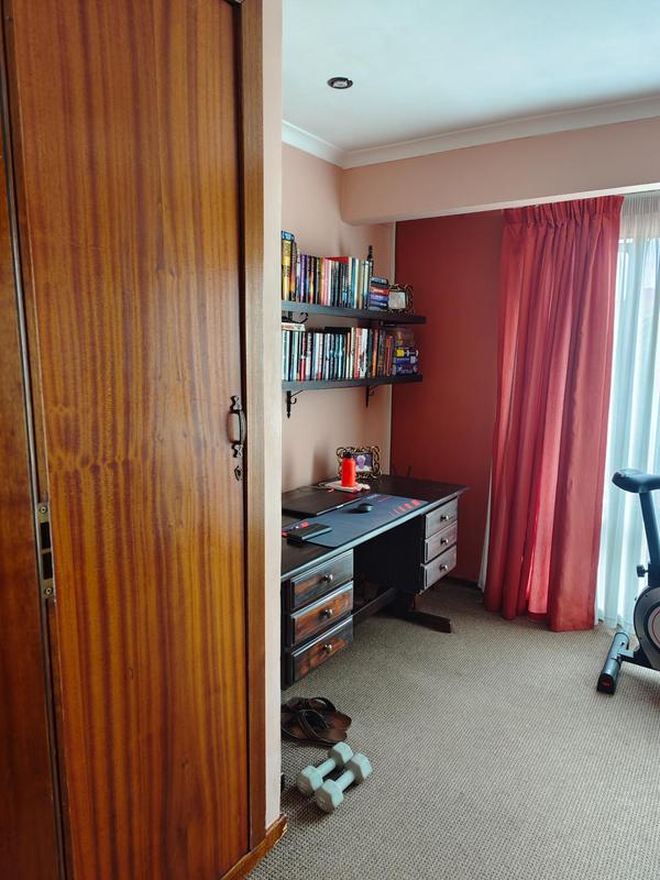 3 Bedroom Property for Sale in Klippoortje Gauteng