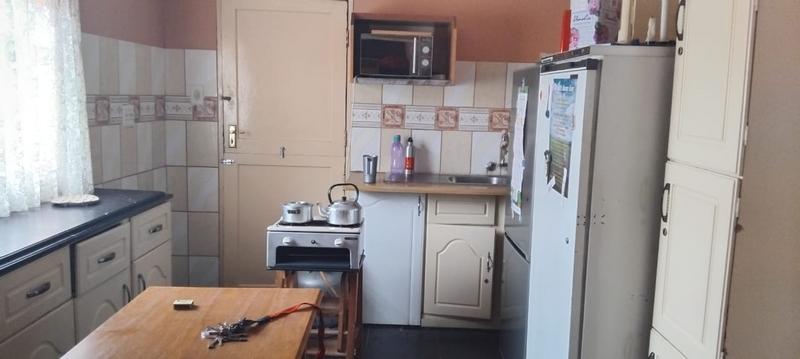 2 Bedroom Property for Sale in Toekomsrus Gauteng