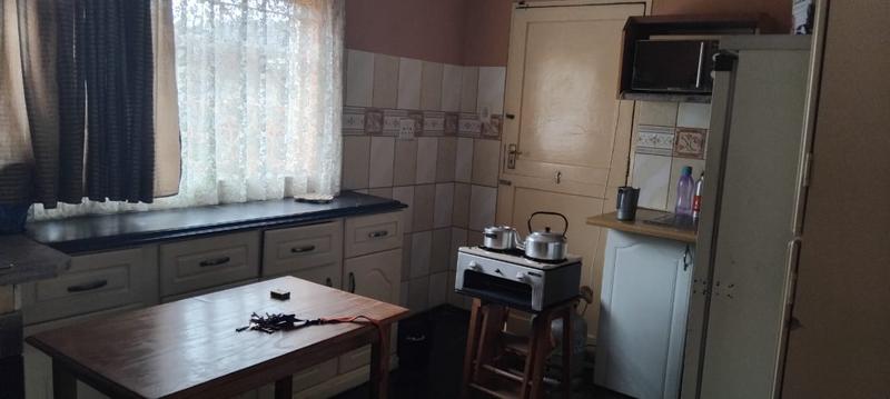 2 Bedroom Property for Sale in Toekomsrus Gauteng
