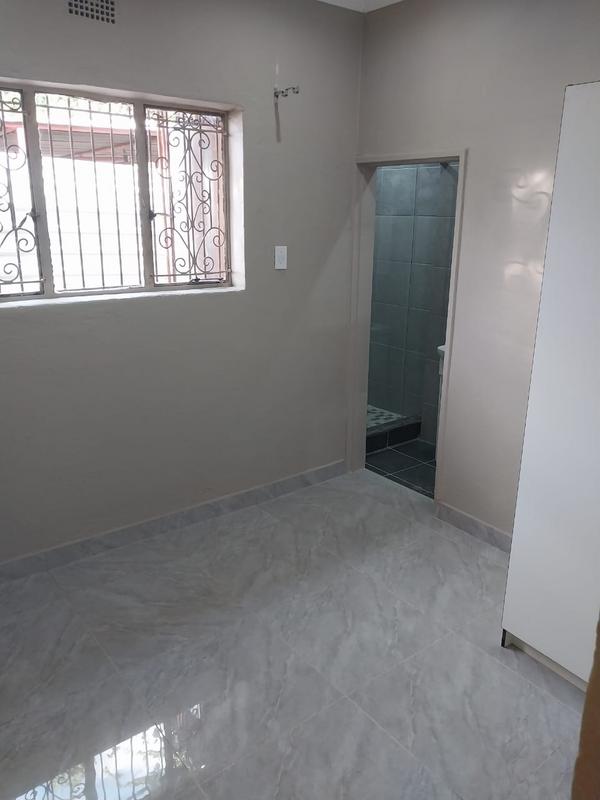 1 Bedroom Property for Sale in Ravensklip Gauteng