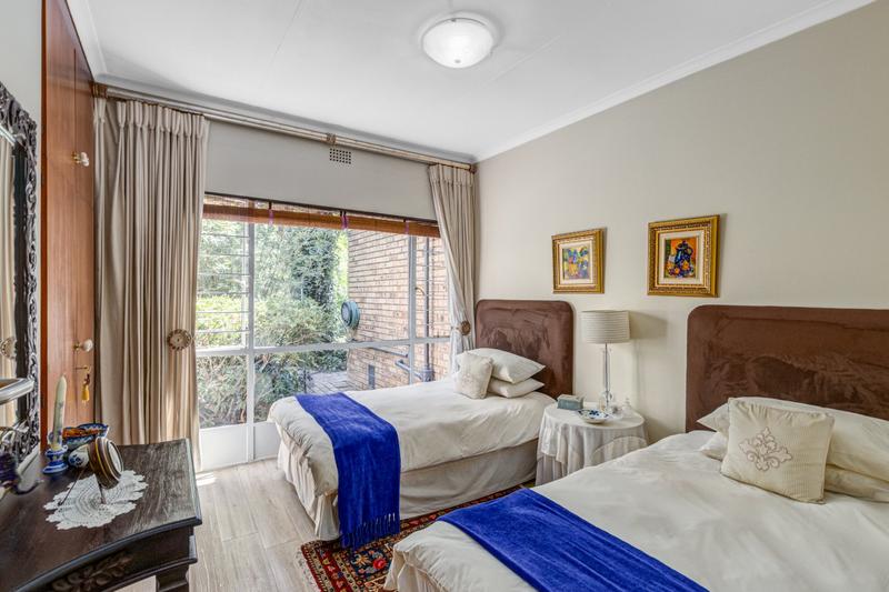 4 Bedroom Property for Sale in Magaliessig Gauteng