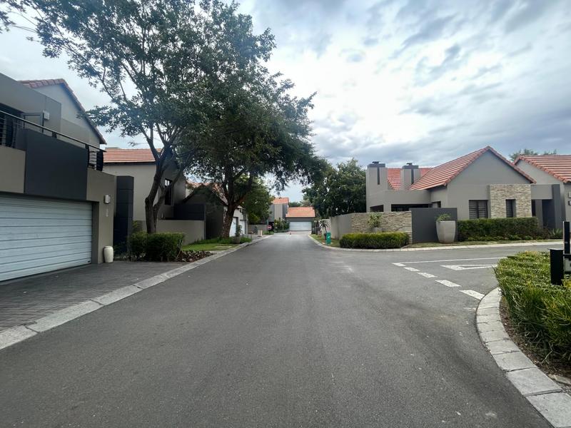 3 Bedroom Property for Sale in Fourways Gauteng