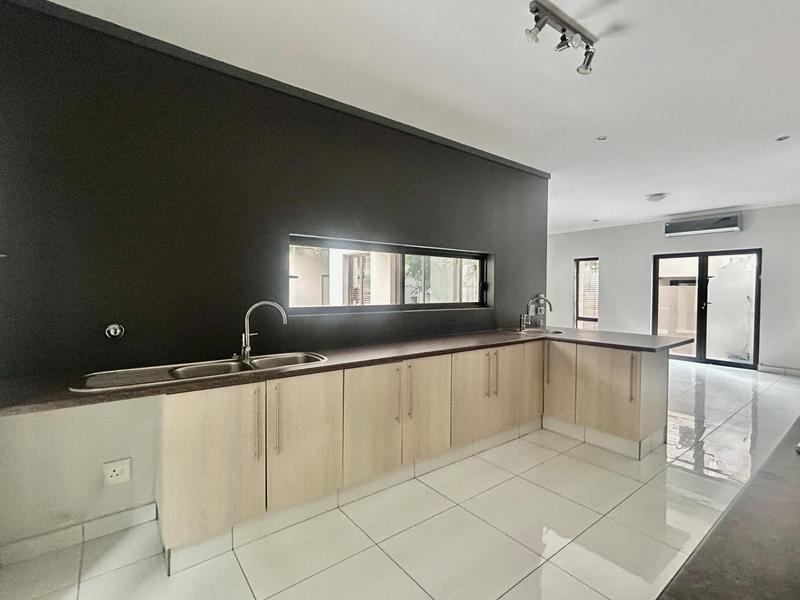 3 Bedroom Property for Sale in Fourways Gauteng