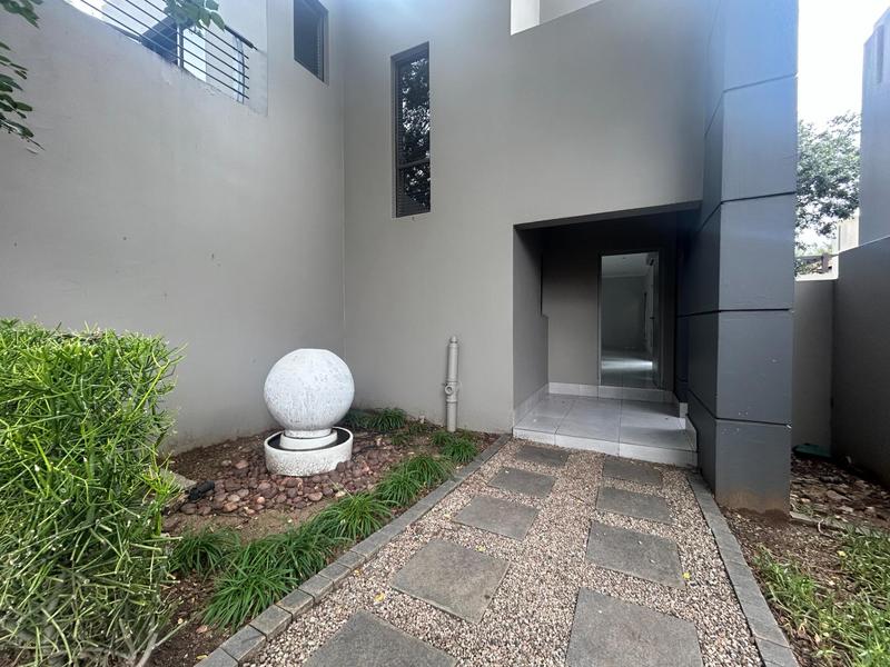 3 Bedroom Property for Sale in Fourways Gauteng