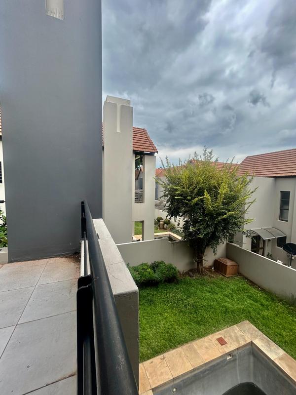 3 Bedroom Property for Sale in Fourways Gauteng