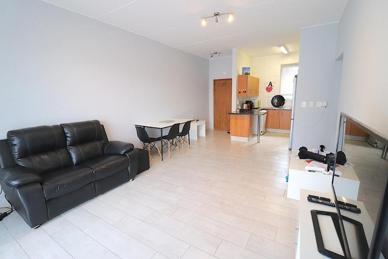 2 Bedroom Property for Sale in Bryanston Gauteng